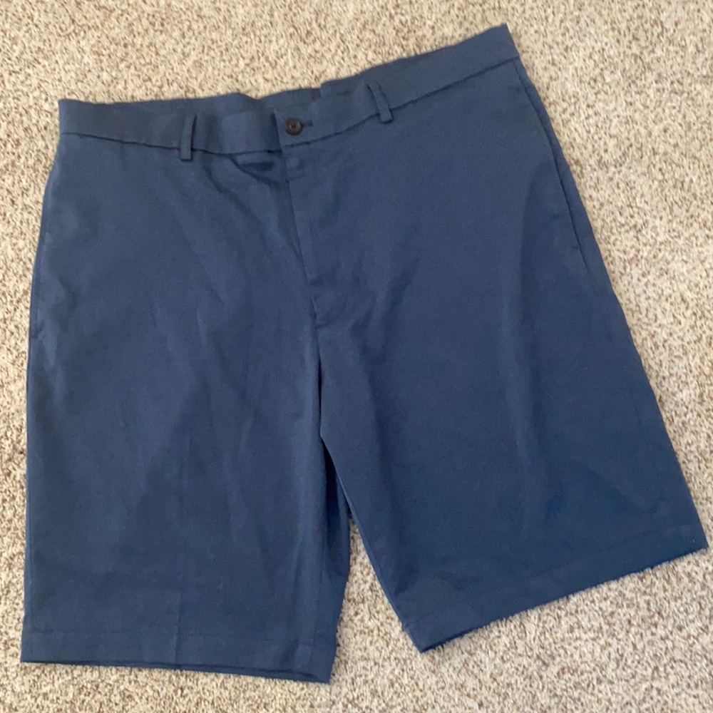 Walter Hagen shorts blue 38 inch waist very good condition